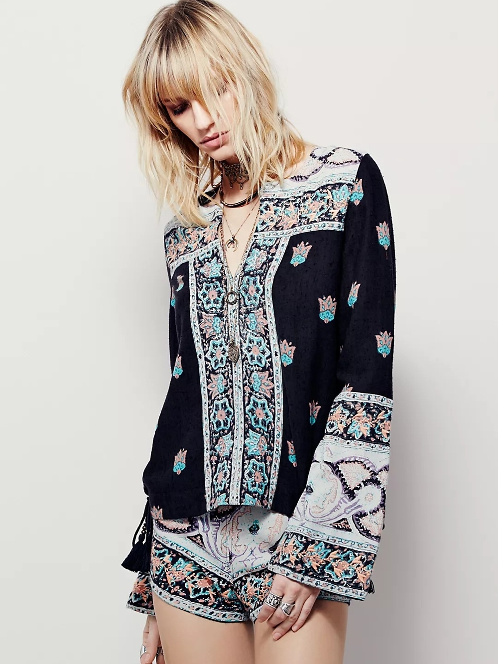 Free People Womens Black Night Combo Floral Printed Bandana Bandit Blouse Size 6